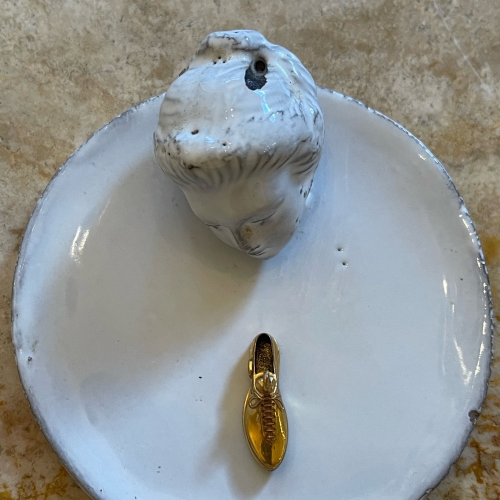1950’s 10k gold filled University of Oregon Track shoe charm〰️ - Picture 3 of 8